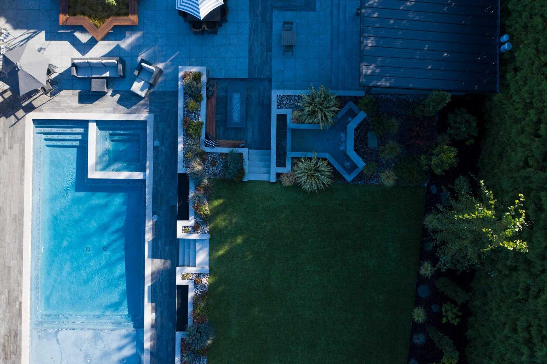 Barrett Tacoma Backyard Resort — image 2